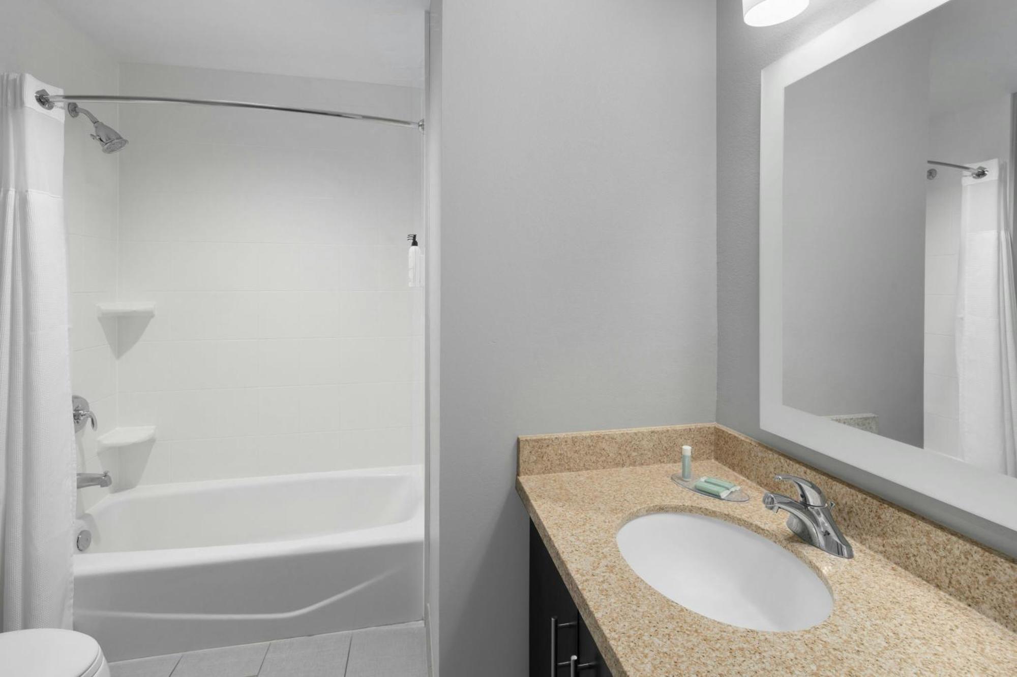Towneplace Suites By Marriott Carlsbad Exterior photo